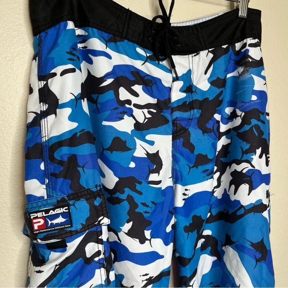 Pelagic Fish Camo Board Short White Black Blue Swim Surf SUP Men Size 34 FLAW